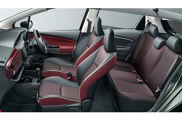 
								TOYOTA VITZ HYBRID F full									