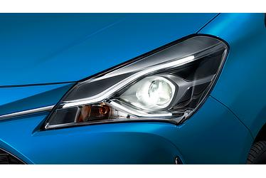 
								TOYOTA VITZ HYBRID F full									